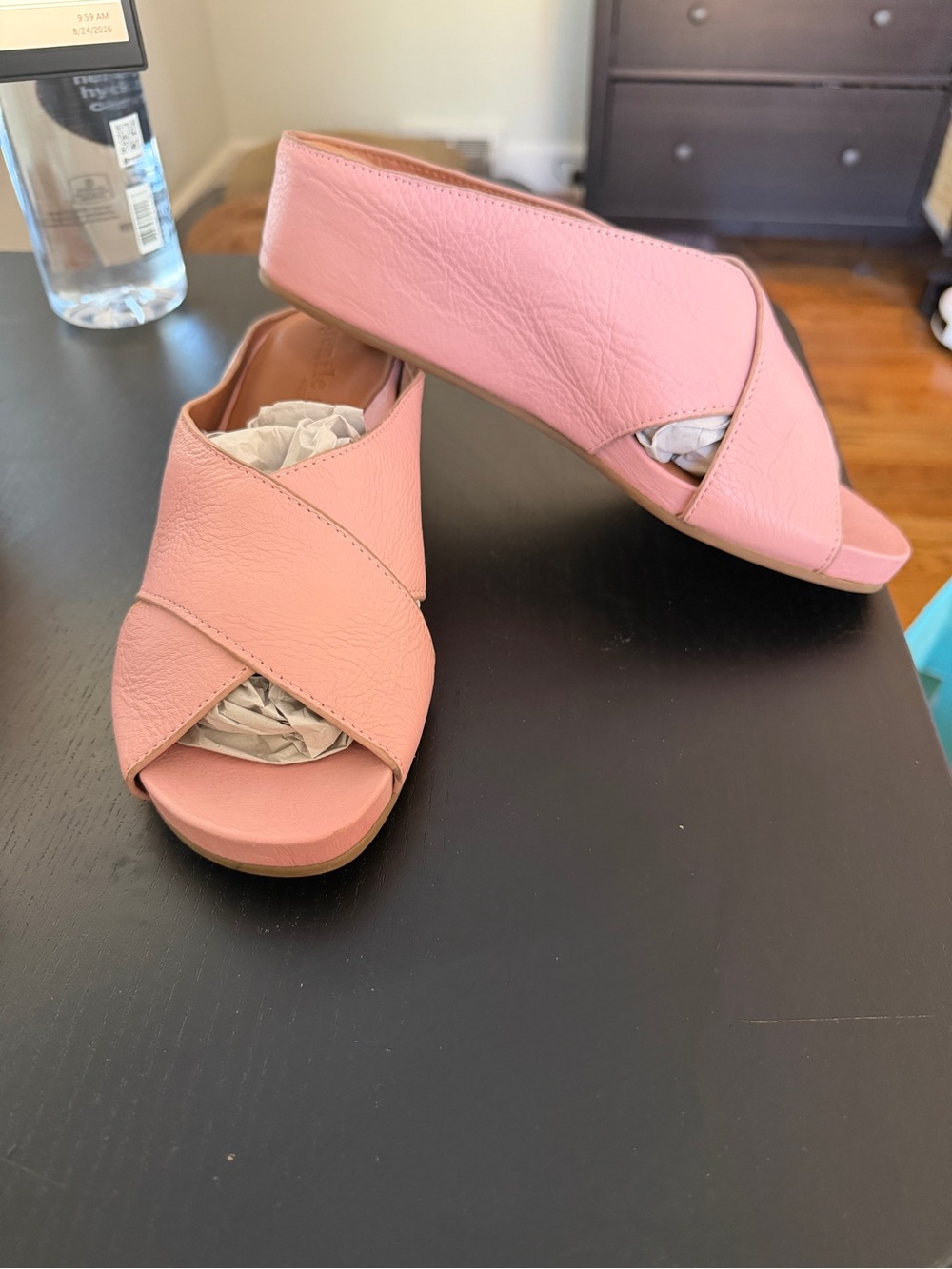 Gentle souls Women's Pink Leather Slide Sandals